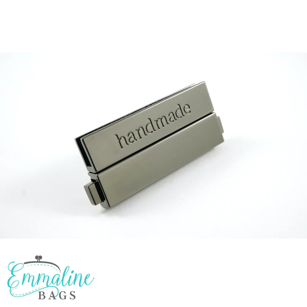 Large Bar Lock with "handmade" Lettering